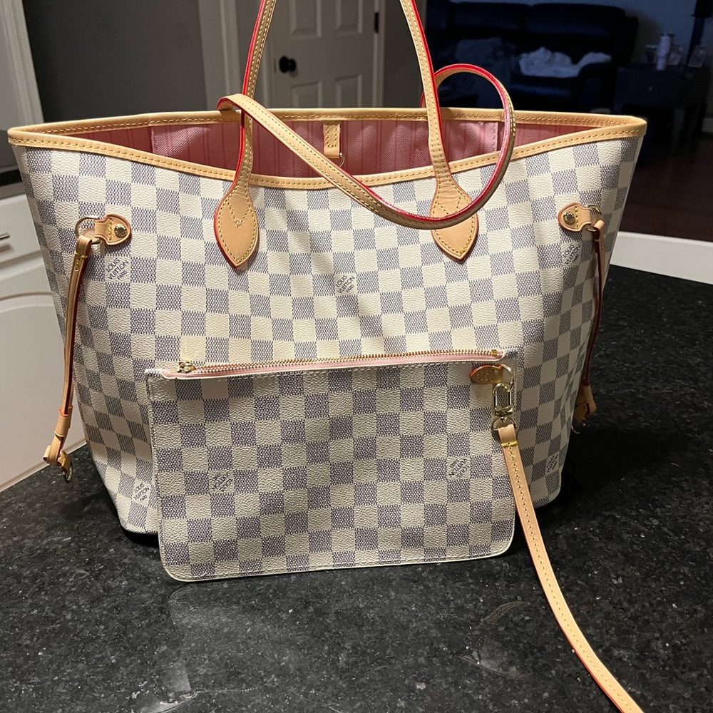 Luis Vuitton never full  MM